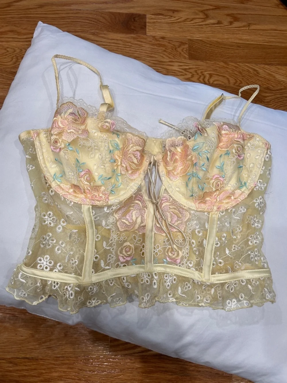 For Love And Lemons pastel Yellow Floral Embroidered Lace Bustier women’s medium